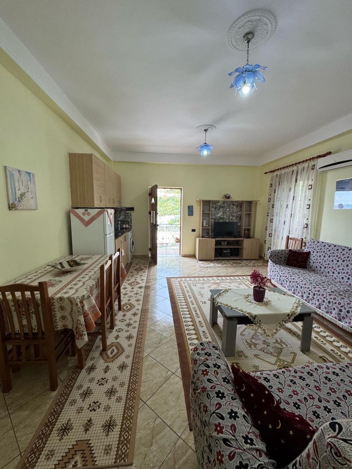 Appartement Mesaiz 2 Vlorë